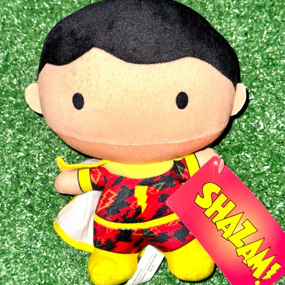 Warner Bros DC Shazam Chibi Sticker Costume Plush New With Tag RARE Claw Catch